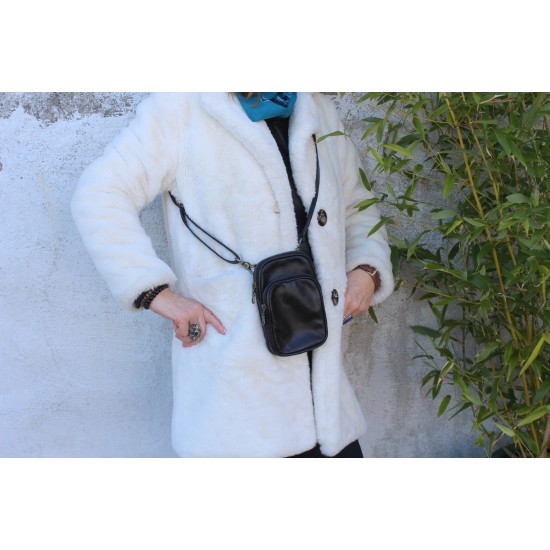 Moby phone bag 